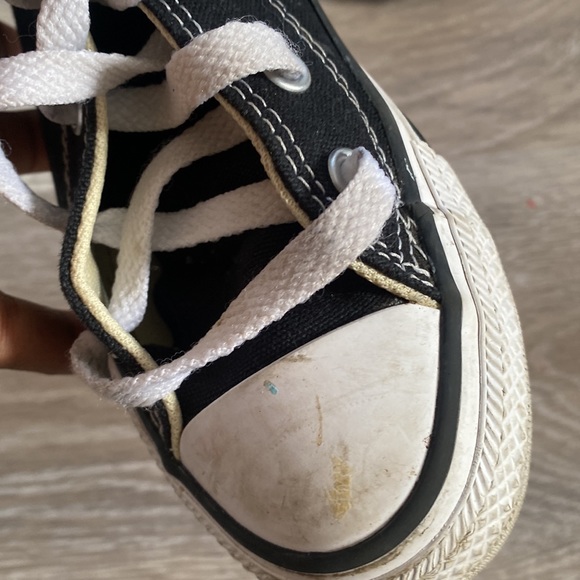 Boys black and white All star high top converse - Picture 3 of 9